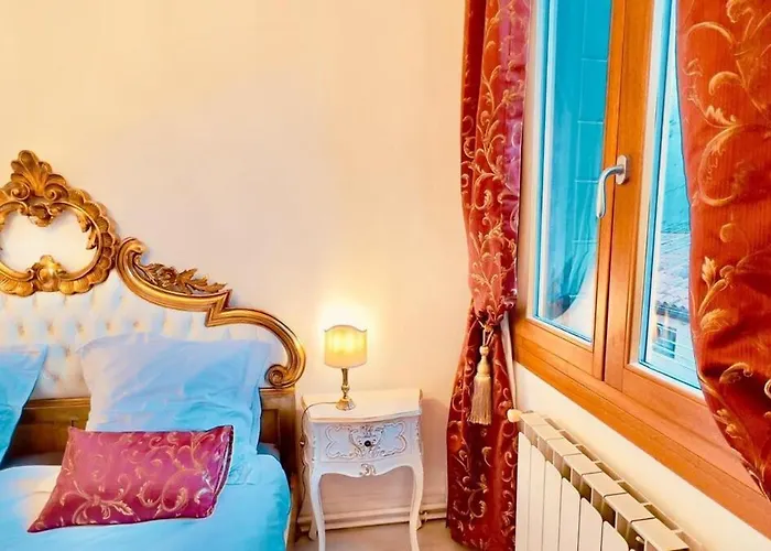 Behind Ca' Fumiani En Charme Venice